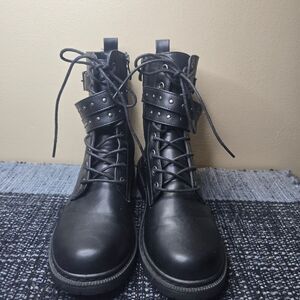 NWOT Wanted Black Combat Boots